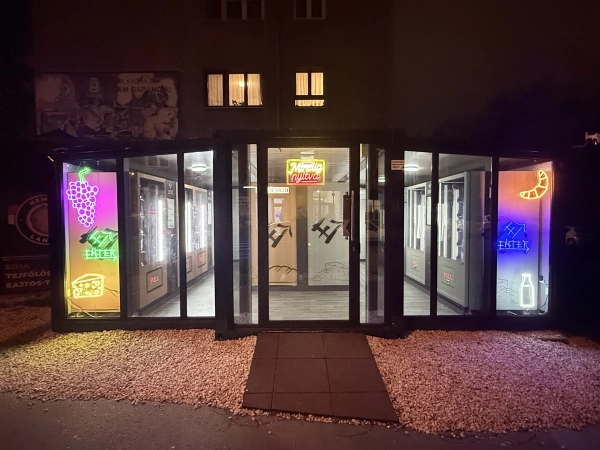 Frissen induló non-stop automata boltlánc